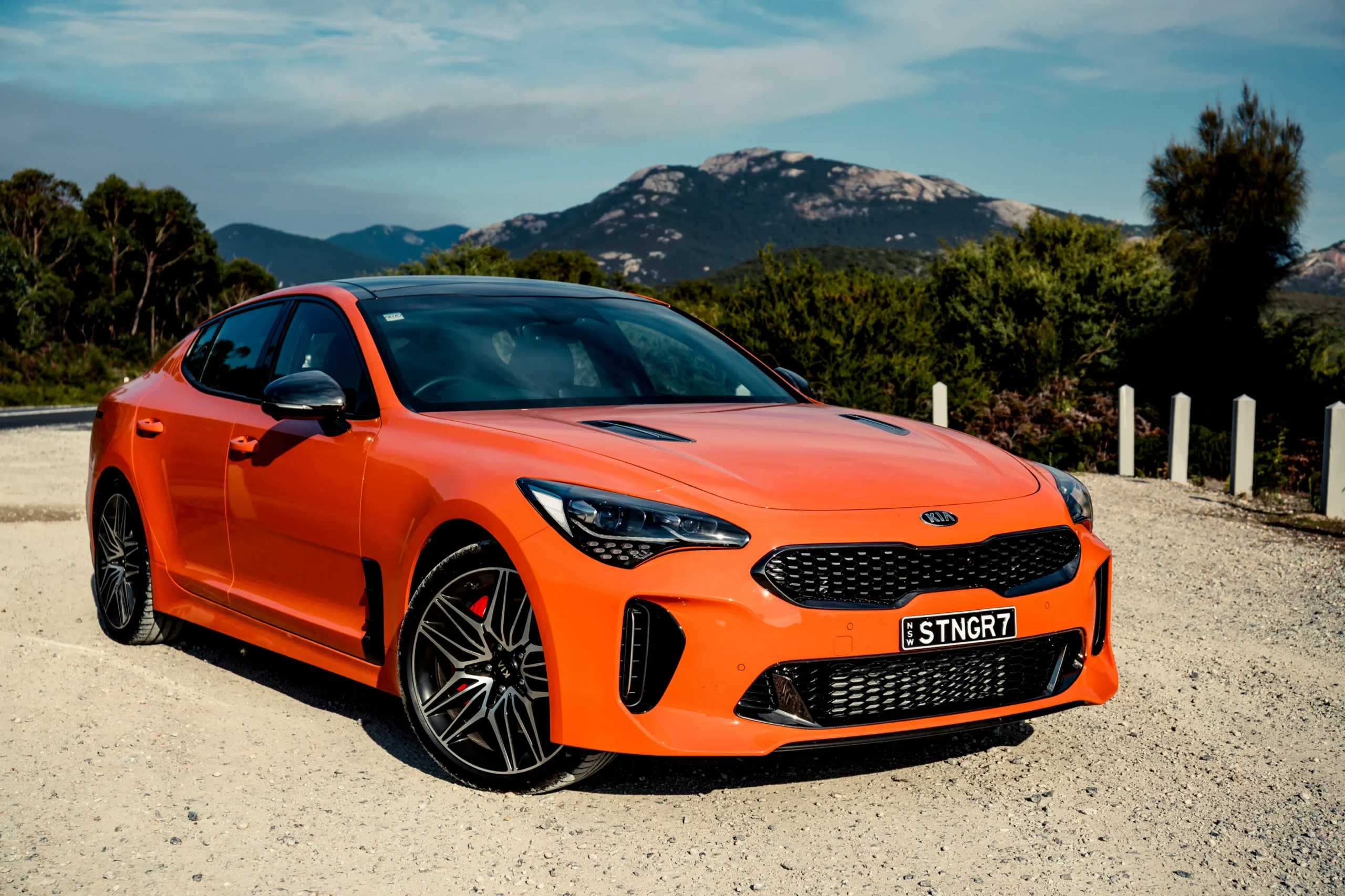 15d038af-Kia_Stinger_GT_LTT5_front_quarter_static-scaled